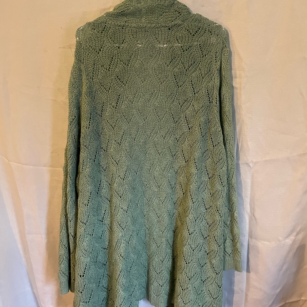 Elegant Green Knit Sweater